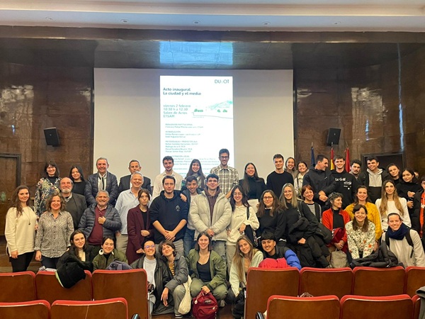 un Proyecto ApS desarrollado en la asignatura de “La ciudad y el medio”, del Grado en Fundamento de la Arquitectura y el municipio de Titulcia, 2014 