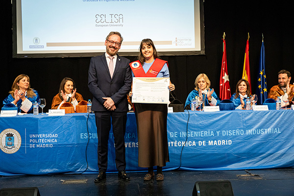 Paula Rodríguez, graduada en Ingeniería Mecánica