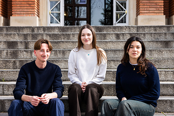 Bastien, Melina y Zoe