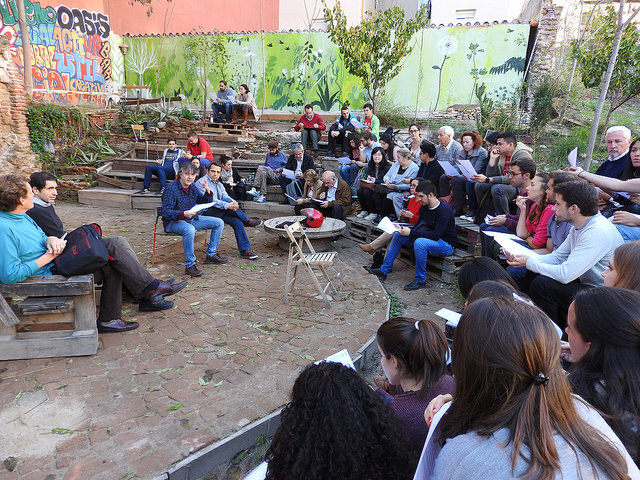 Visita a Esta Es Una Plaza